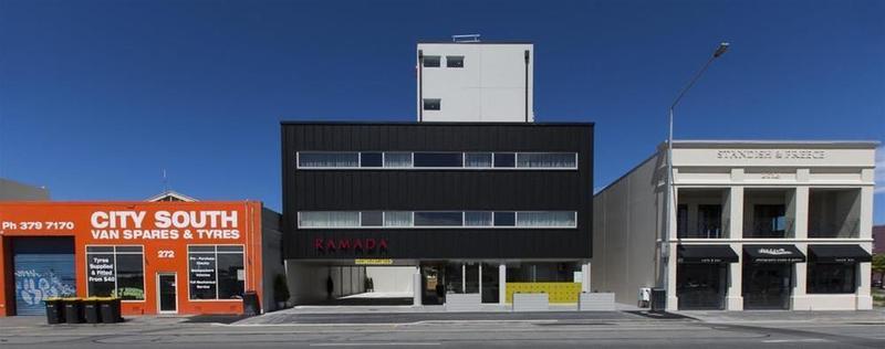 Ramada Suites By Wyndham Christchurch City Esterno foto